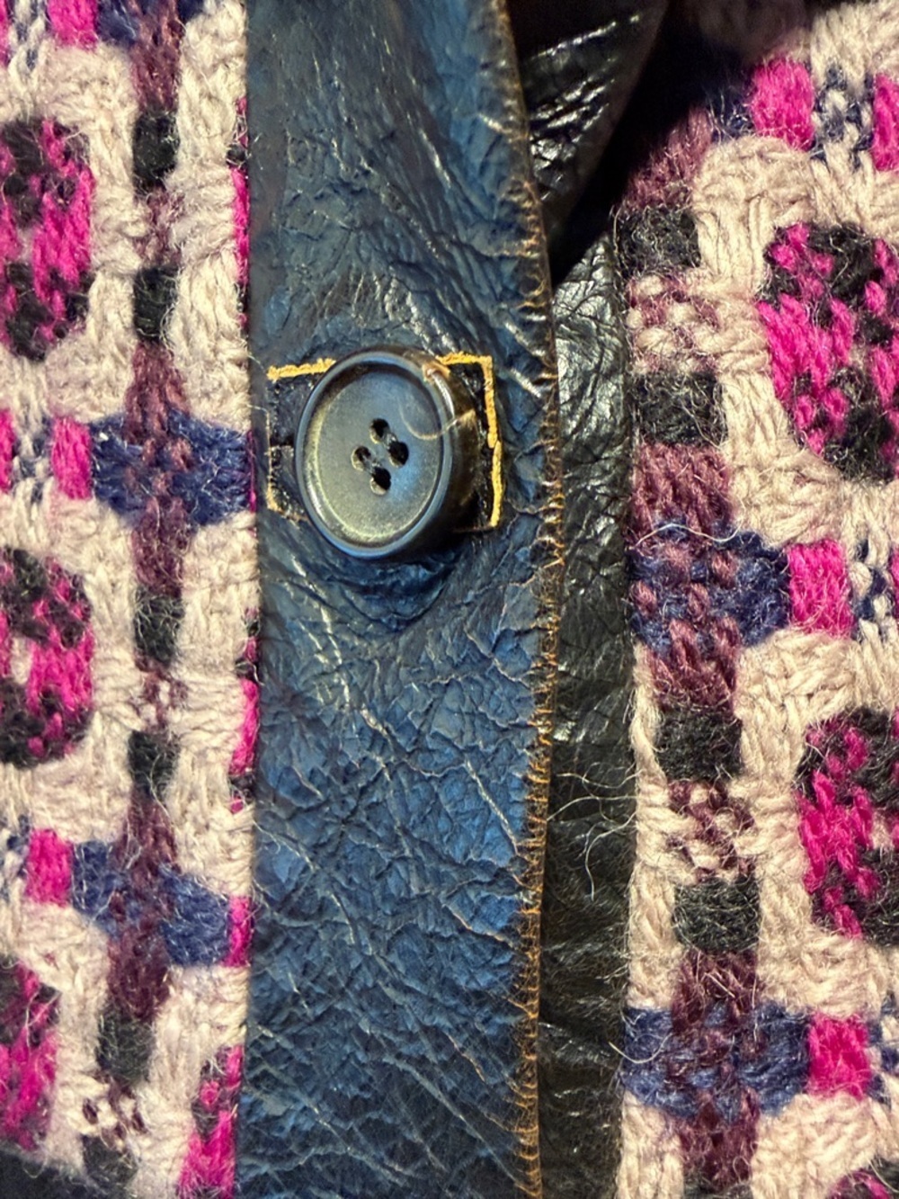 Vintage Womens Pink Patterned Long Coat with Faux Fur Collar - Picture 5 of 11